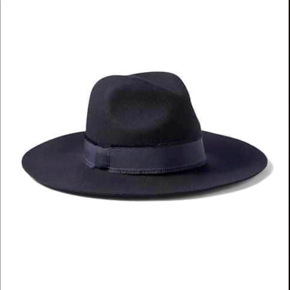 Banana Republic Accessories - Banana republic navy 100% wool fedora hat 🎩